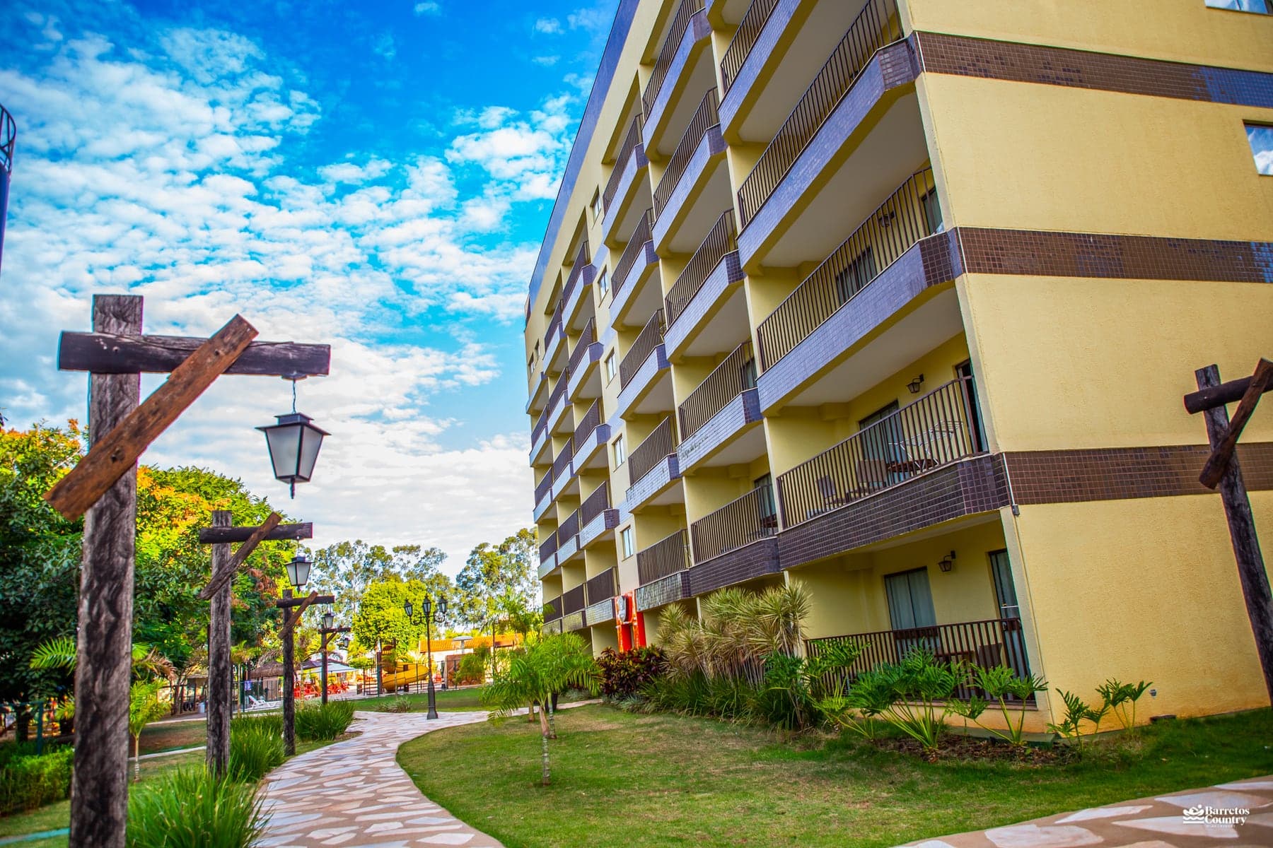 Resort ou parque? Como viver as duas experiências no Barretos Country.